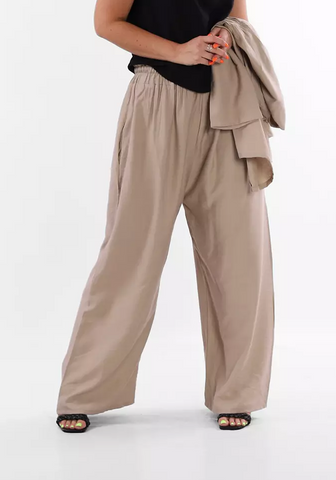 Pants - Beige