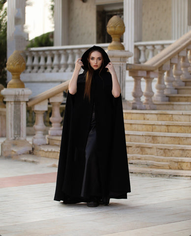 Victorian Wool Cape with Hood & Arm Slits – Inspired by Medieval Elegance