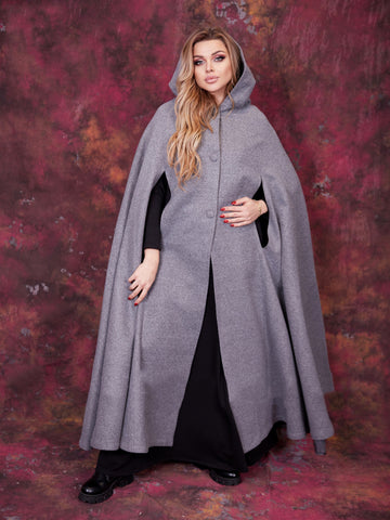 Victorian Wool Cape with Hood & Arm Slits – Inspired by Medieval Elegance