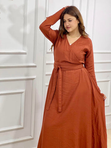 Wrap-Style Linen Dress with Wide Belt & Side Pockets – Loose Fit with Full Sleeves