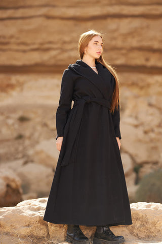 Wool Coat with Side Pockets, Rever Collar & Detachable Belt – Elegant & Warm for Winter  Long  Coat